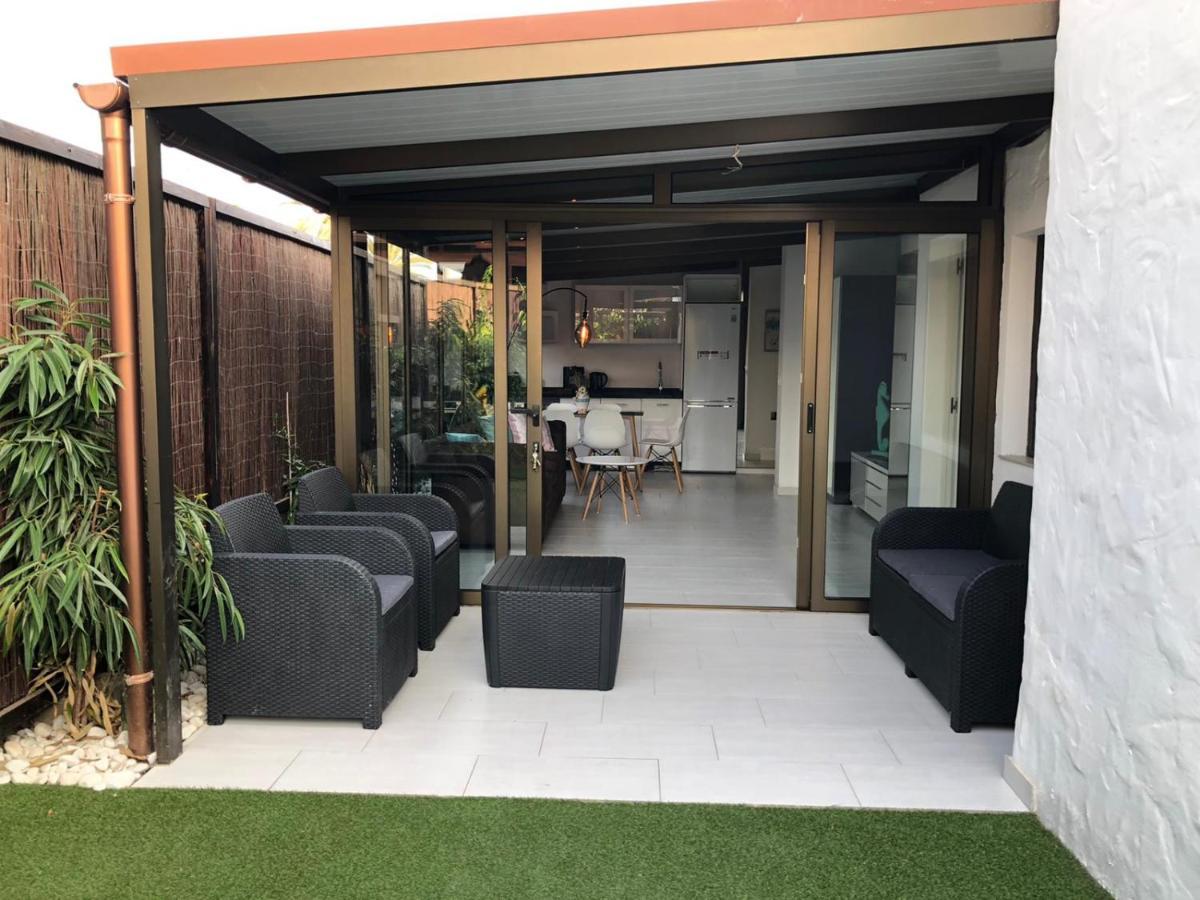 Bungalow Atos With Private Garden Πλάγια ντελ Ινγκλές Εξωτερικό φωτογραφία